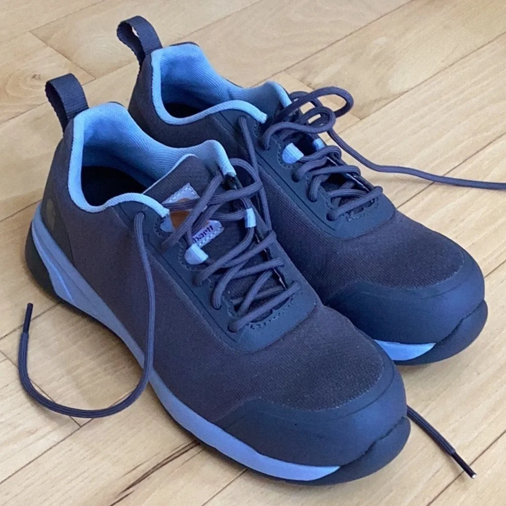 Carhartt women’s force EH Nano toe work shoes. Size 8 charcoal gray/powder blue